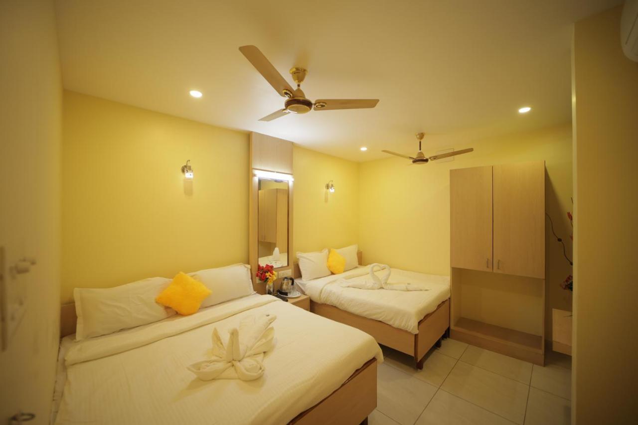 Nadanam Inn 蓬蒂切里 外观 照片